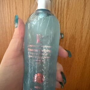 Flawless Purifying Cleansing Water - Blue Bottle